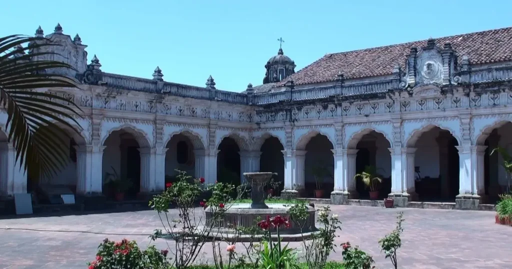 MUSEO DEL ARTE COLONIAL