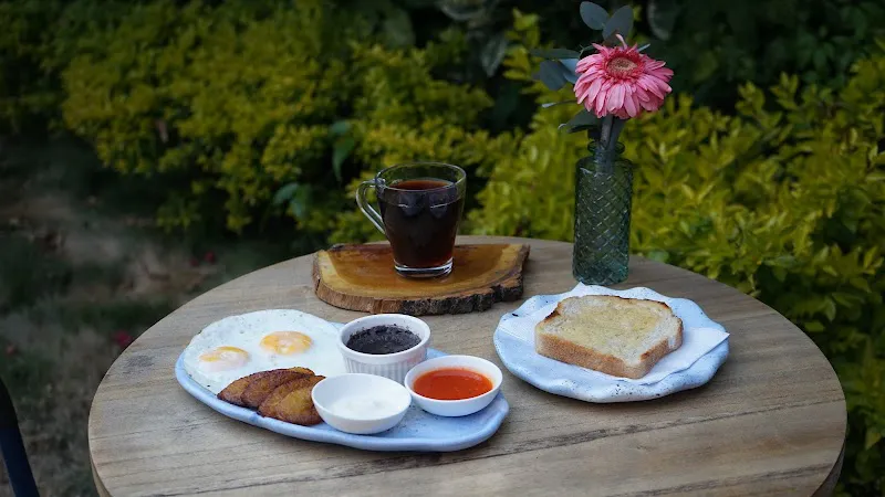 Al Tueste Coffee House Antigua Guatemala photo 2