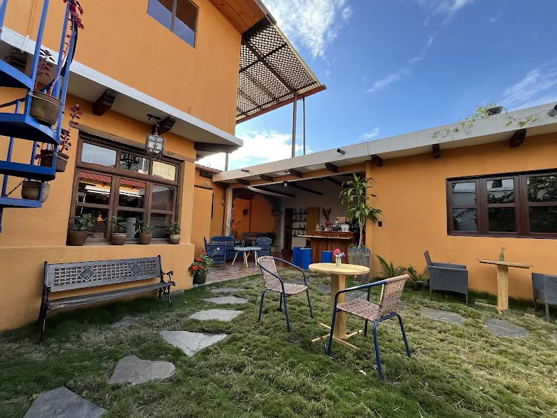 Al Tueste Coffee House Antigua Guatemala photo 3