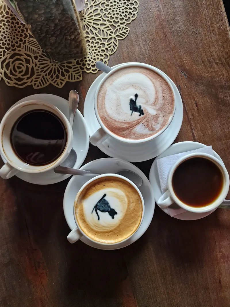 AM Coffee Antigua Guatemala photo 3