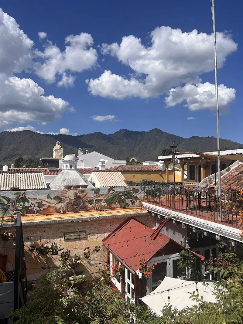 Kaldi & Kapra Coffee House Antigua Guatemala photo 3