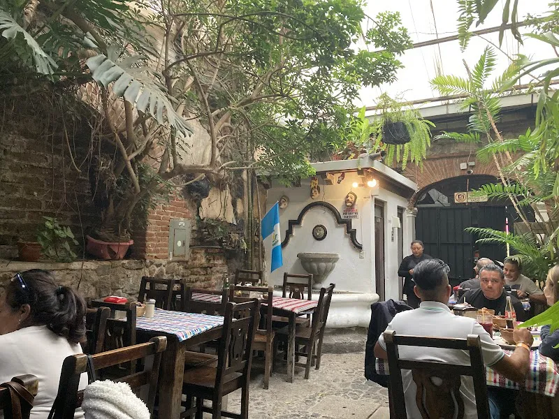 La Cuevita de Los Urquizú Antigua Guatemala