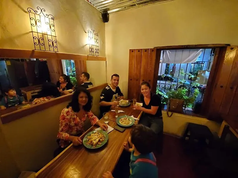 Picasso Café Antigua Guatemala